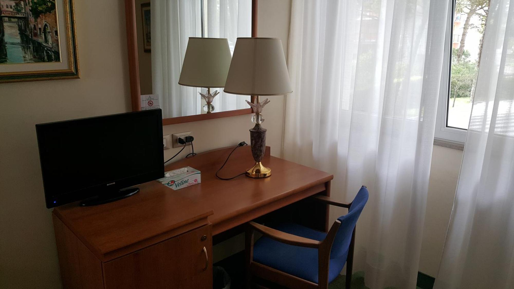 Hotel Arizona Lignano Sabbiadoro Cameră foto